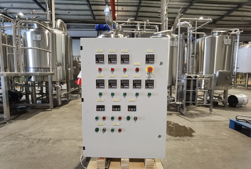 brewery equipment,Beer fermenter,beer fermentation tank,microbrewery system,brewery in Japan,Two vessel brewhouse, Tiantai beer brewing,